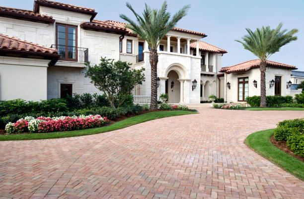 Best Driveway Pavers Installation  in La Paloma, TX